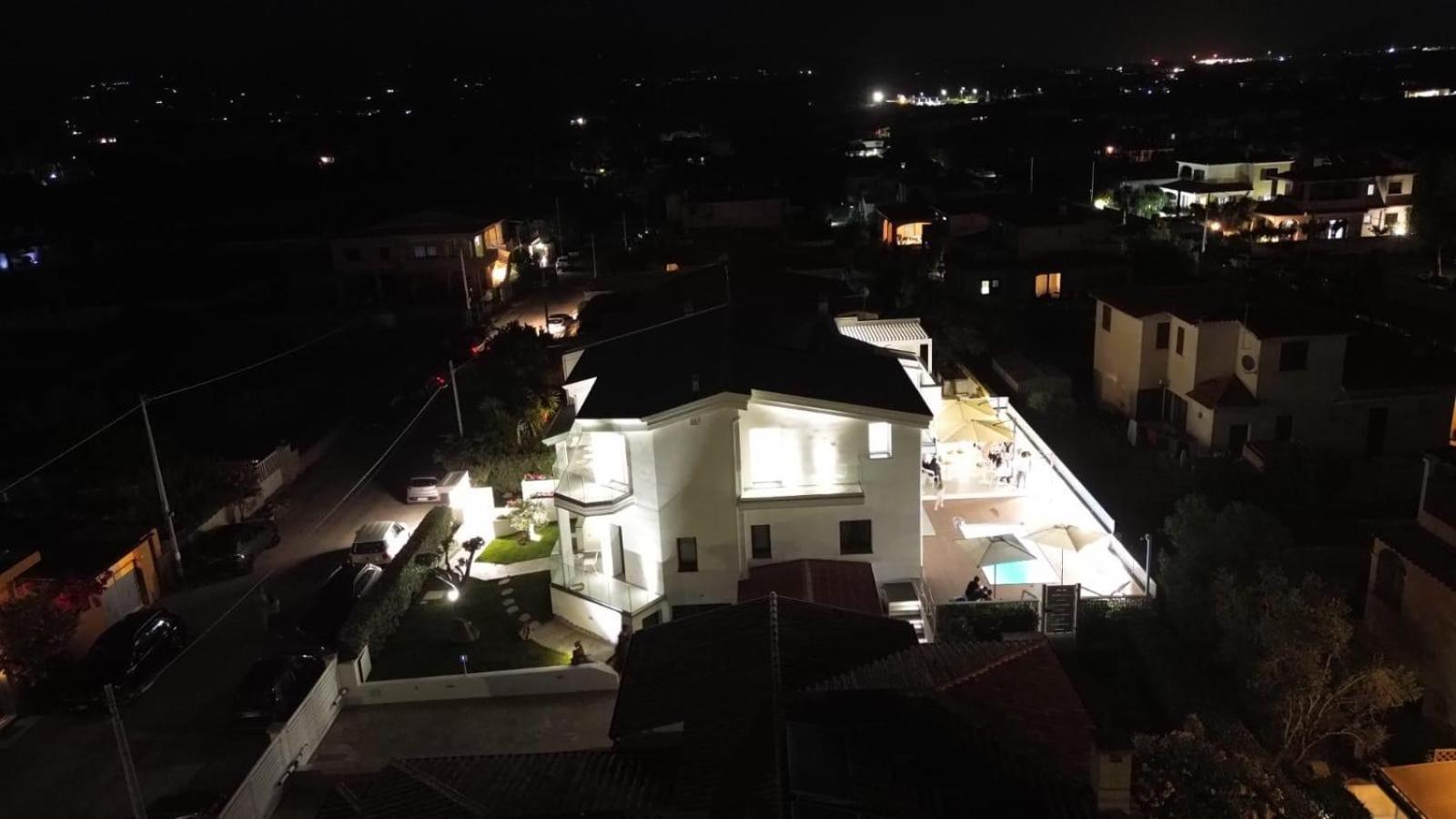 Chic & Charme Luxury Rooms Olbia Exterior foto