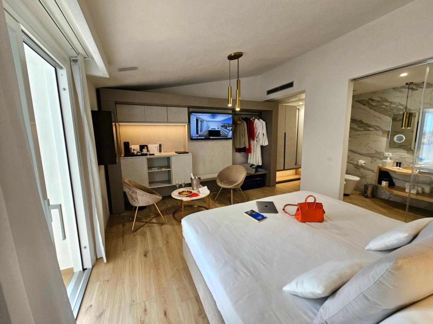 Chic & Charme Luxury Rooms Olbia Exterior foto