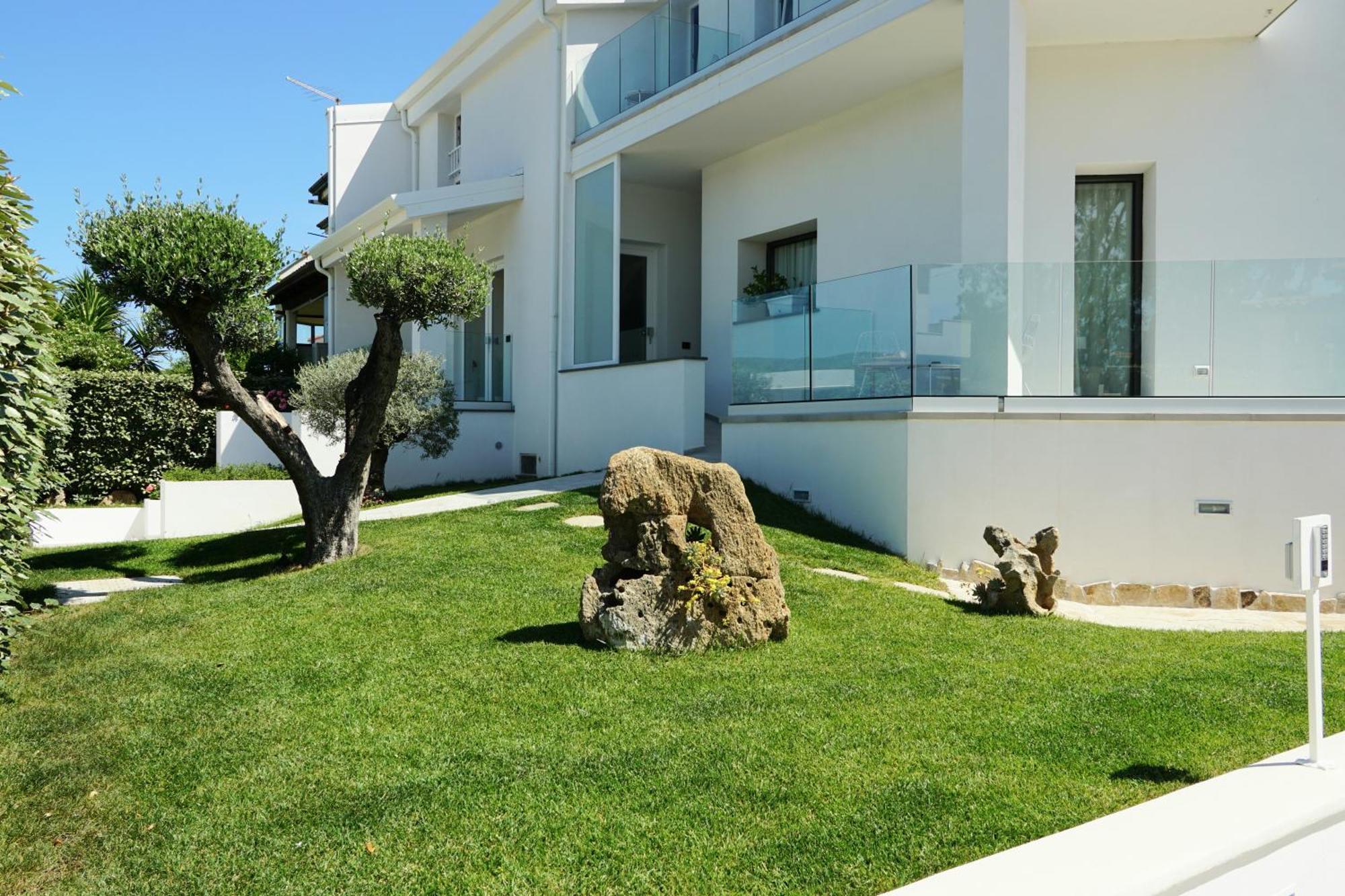 Chic & Charme Luxury Rooms Olbia Exterior foto
