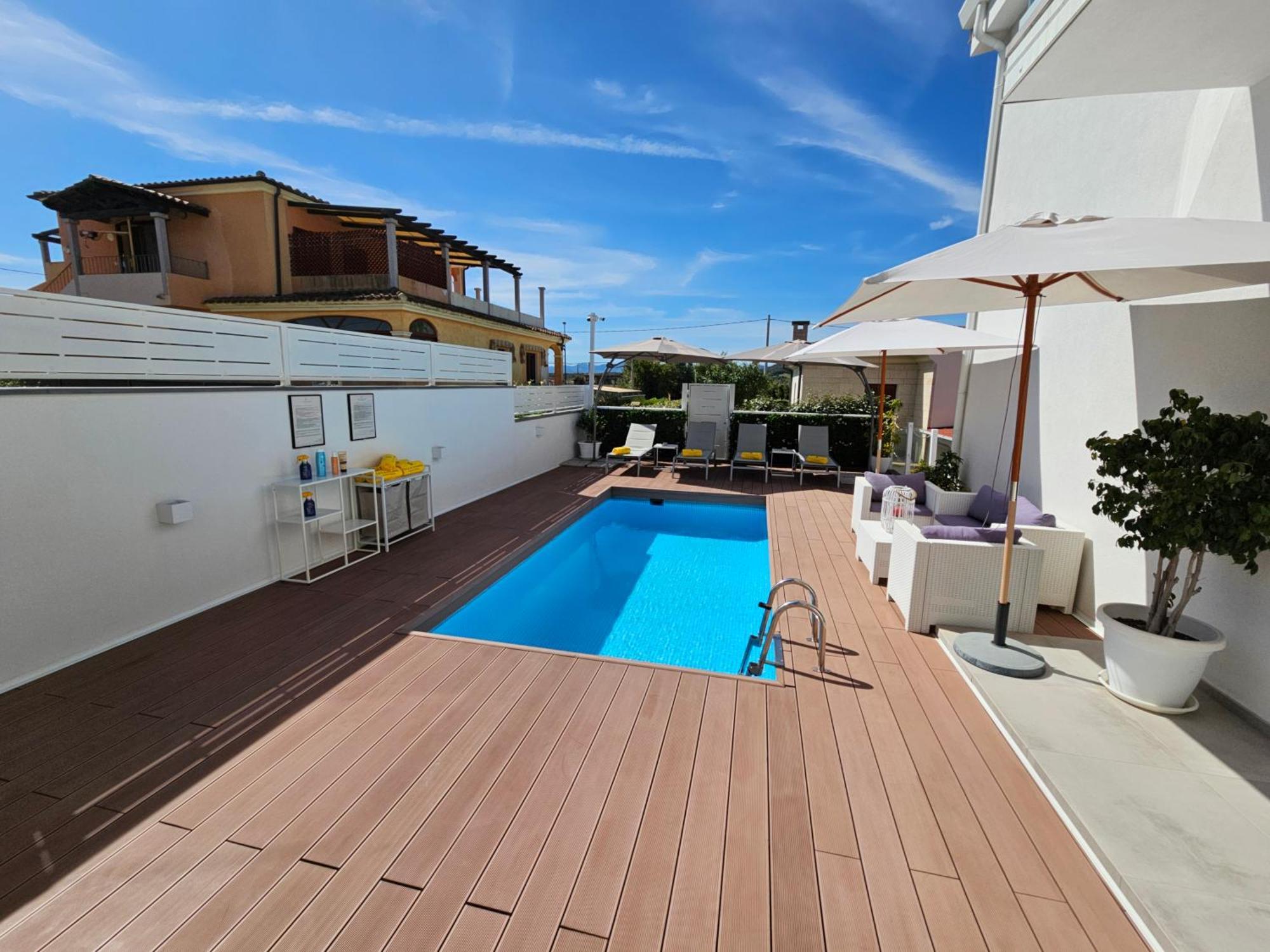 Chic & Charme Luxury Rooms Olbia Exterior foto